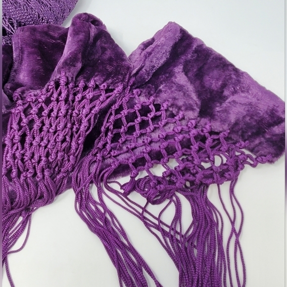 PURPLE SCARF LOT OF TWO VELVET SCARF FRINGE ENDS TRIANGLE SHAWL WRAP WOMEN OS - Picture 11 of 11